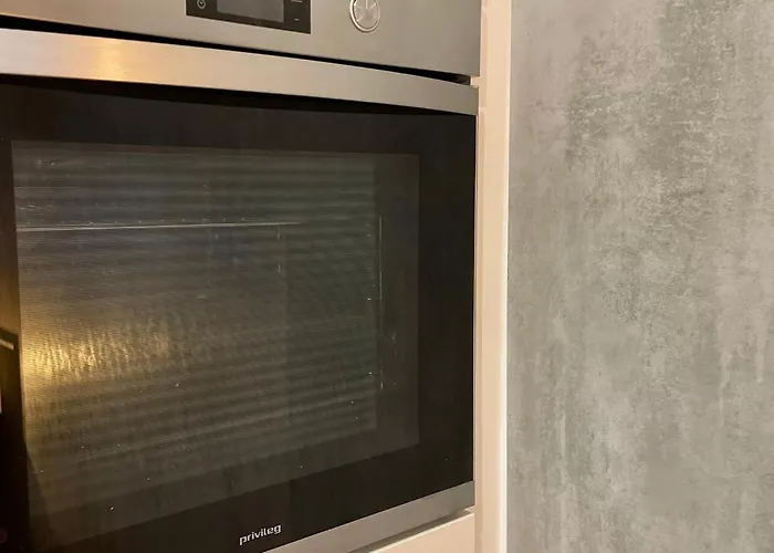 Stevie Nicks I Workplace I 24in Screen I Kitchen I Ps4 公寓